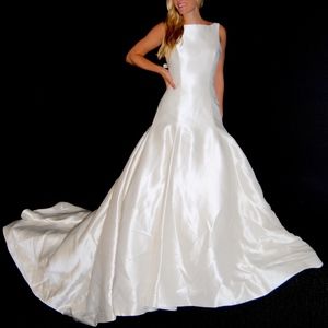 Pronovias Ontario